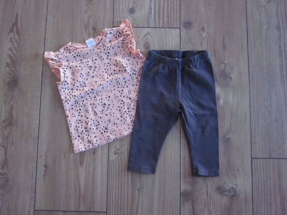 Set Top + Leggings apricot/grau Gr.68 H&M 3€ in Duisburg