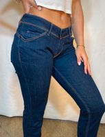 Vintage Tommy Hilfiger Jeanshose Hose Dunkelblau Gr M Jeans Nordrhein-Westfalen - Sankt Augustin Vorschau