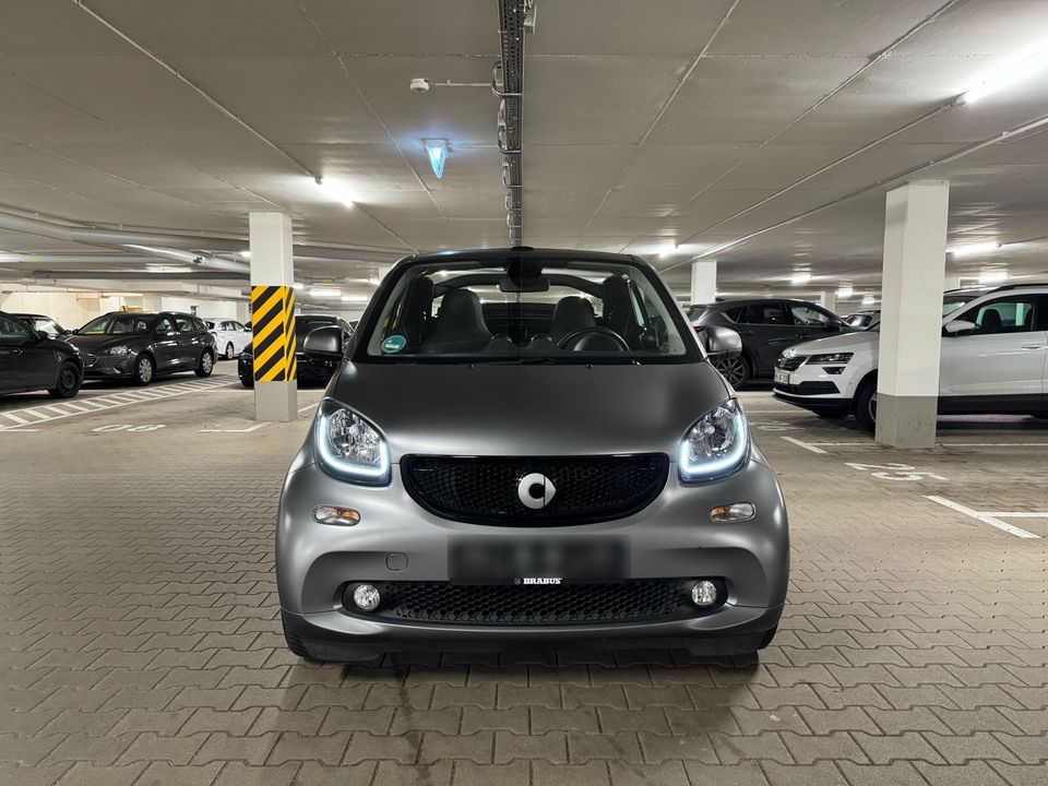 Smart Fortwo Cabrio 1.0 Kamera JBL Standheizung in Hamburg