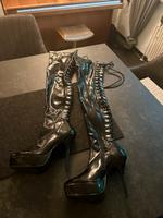 Damenstiefel Overknees Devious Indulge 3063 Ungetragen 37,5 Niedersachsen - Stuhr Vorschau