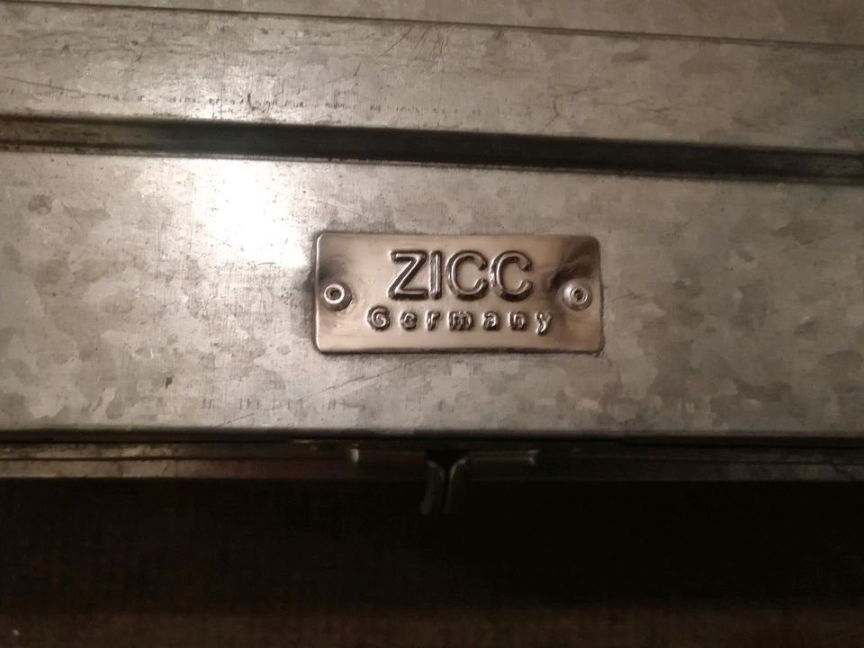 Metallkiste Metallbox Transportbox Dachbox Zicc Germany in Wiesbaden