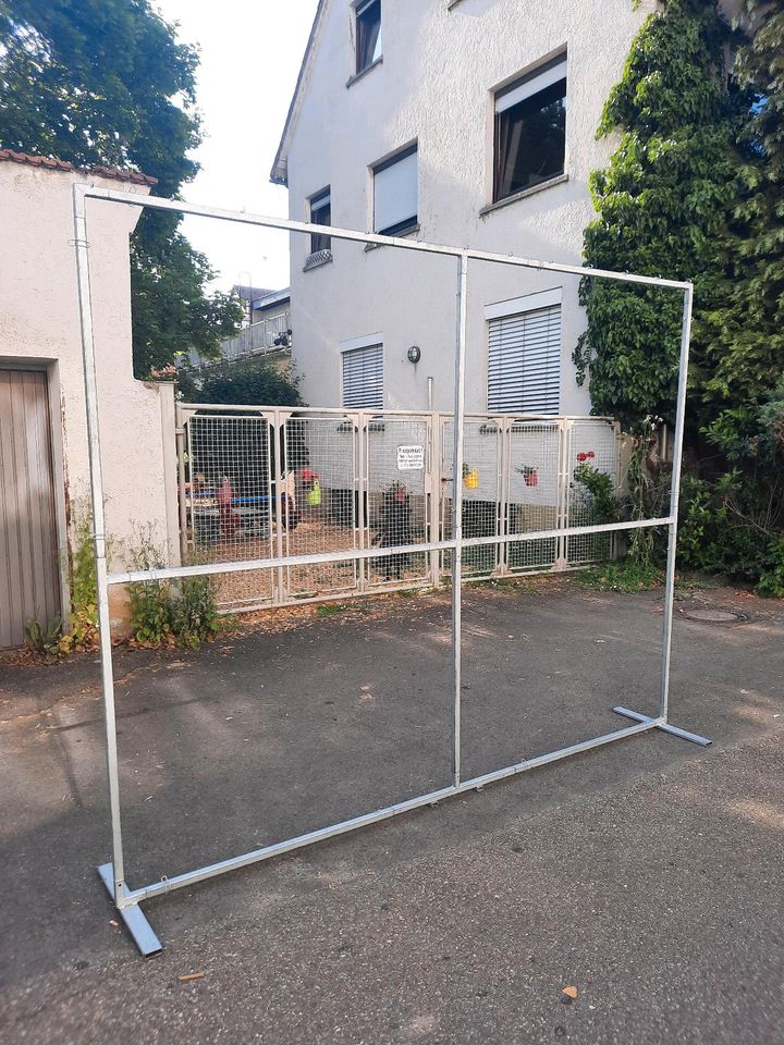 Gerüst aus Stahl für Events (Rosenwand) 2 x 3 Meter (zerlegbar) in Heilbronn