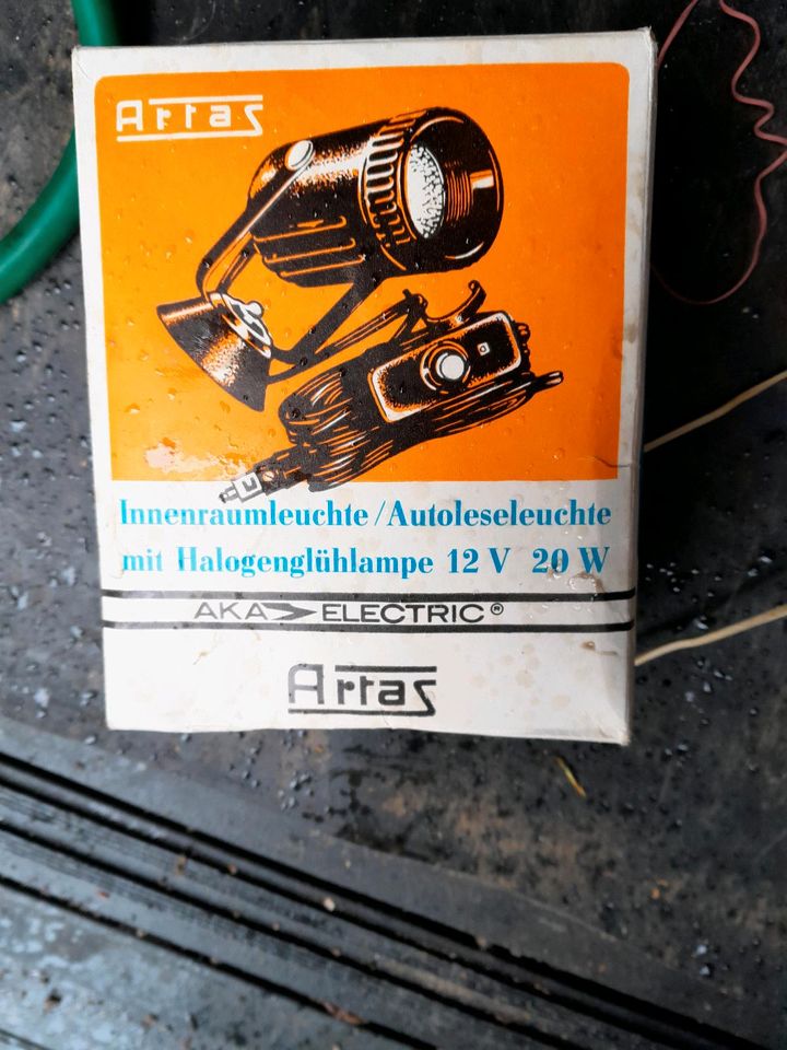 Innenraumleuchte Autoleseleuchte aka elektric 12 V 20 W in Lichtenberg/Erzgebirge