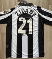 Autogramm Zinedine Zidane Juventus Fußball Trikot signiert COA Nürnberg (Mittelfr) - Mitte Vorschau