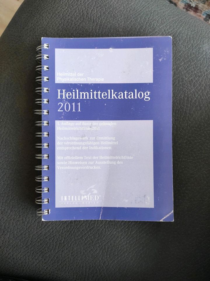 Buch Heilmittel Katalog 2011 in Vierkirchen