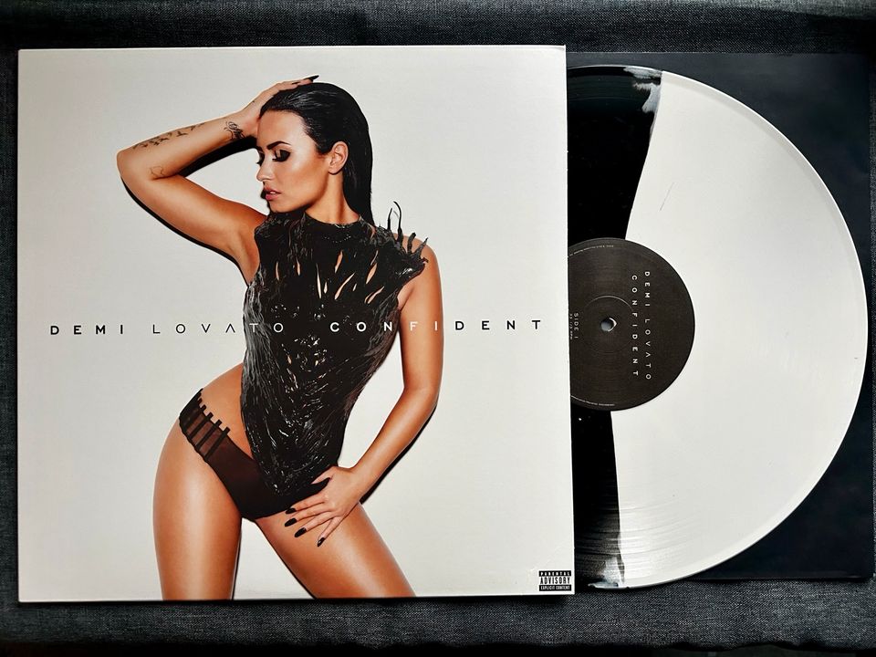Demi Lovato - Vinylsammlung (Urban Outfitters) in Hendungen