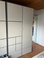 Kleiderschrank IKEA Visthus in perfektem Zustand Stuttgart - Stuttgart-Süd Vorschau