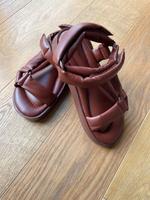 INUIKII Sandalen Hessen - Wiesbaden Vorschau