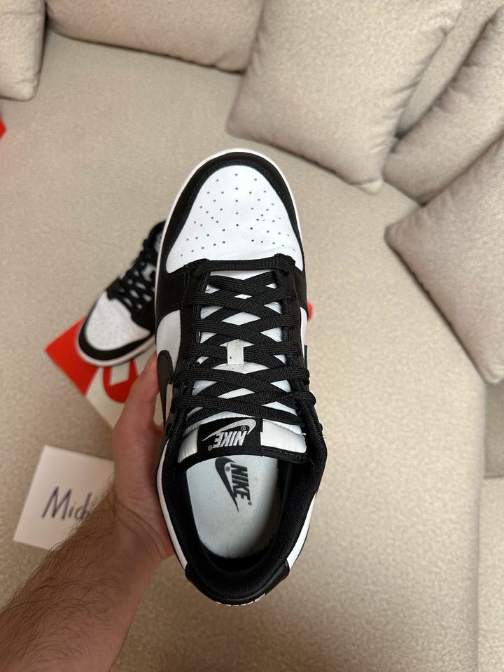 Nike Dunk Panda Gr. 44,5 schwarz weiß in München