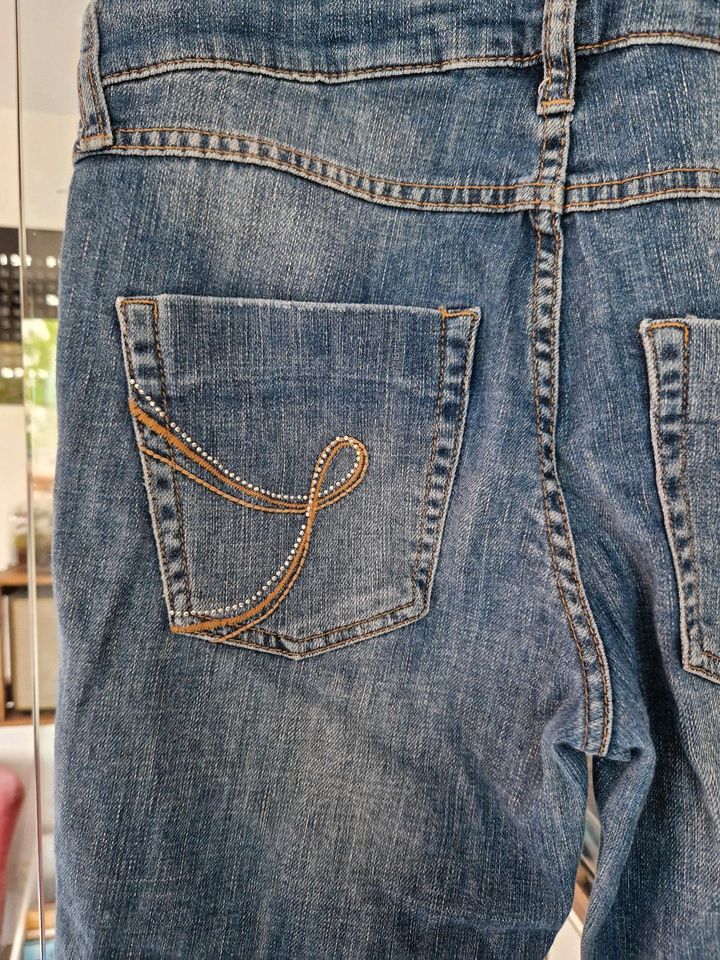 Schlaghose Umstandshose /-Jeans von H&m Mama in Größe 40 in Ditzingen