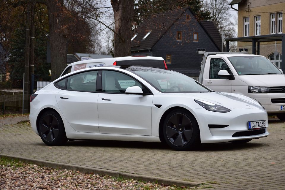 Geschenk-Gutschein für ein Tesla Erlebnis von TESABO.COM CHEMNITZ in Mittelbach