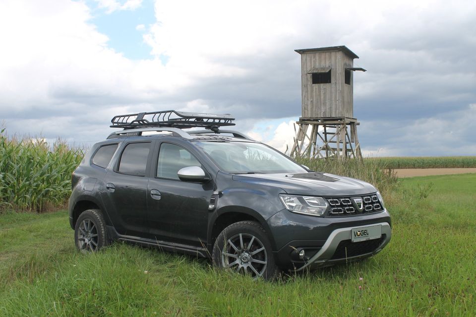 Dacia Duster 4*4 in Strahwalde