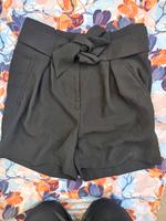 H&M gemütliche Stoffhose schwarz gr . 36 Nordrhein-Westfalen - Neunkirchen-Seelscheid Vorschau