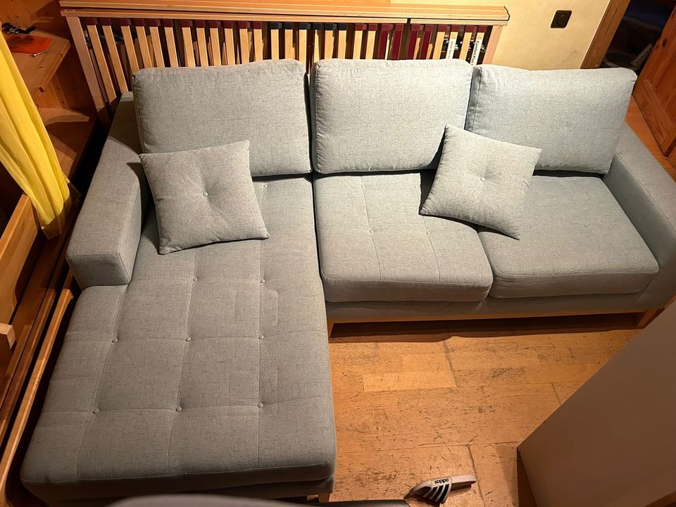 Couch 2-teilig, Liege-und Sitzteil in Sandhausen