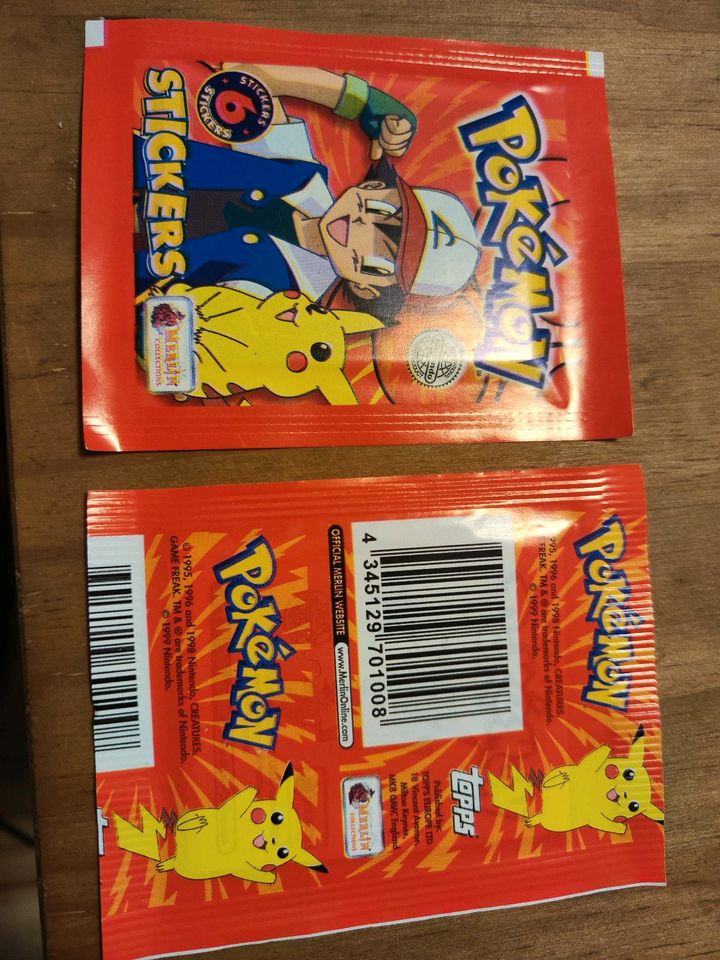 Pokémon Sticker Merlin Topps 1999 ungeöffnet in Hilden