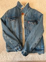 Levi’s - Jeans Daunen Jacke - Top Zustand - Herren - Größe M Wandsbek - Hamburg Hummelsbüttel  Vorschau