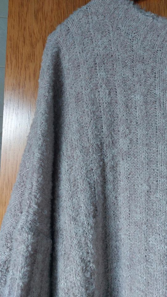 strickpullover neu 46bis50 in Limbach-Oberfrohna