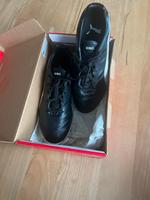 PUMA King Pro 21 IT Hallenschuhe Turnschuhe Fussballschuhe 40,5 Bayern - Freising Vorschau