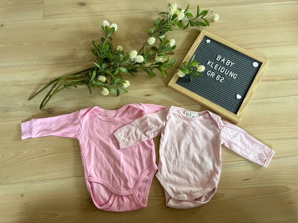 Baby Body Bodies Set Gr. 62 - 68 rosa pink Mädchen Pullover in Camburg