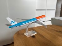 Modellflugzeug KLM Herpa Orange Pride /100 Boeing 777-300ER 1:200 Saarland - Neunkirchen Vorschau