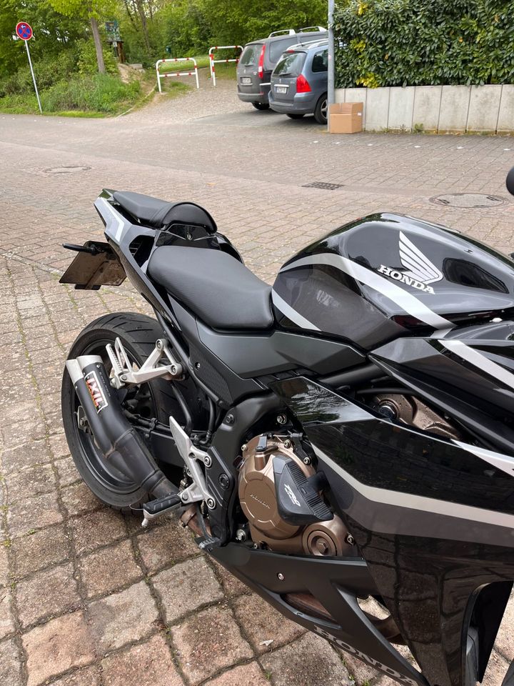 HONDA CBR500R in Lörzweiler