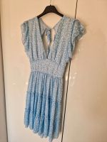 traumhaftes Sommerkleid Kleid hellblau offener Rücken Gr. S München - Ludwigsvorstadt-Isarvorstadt Vorschau