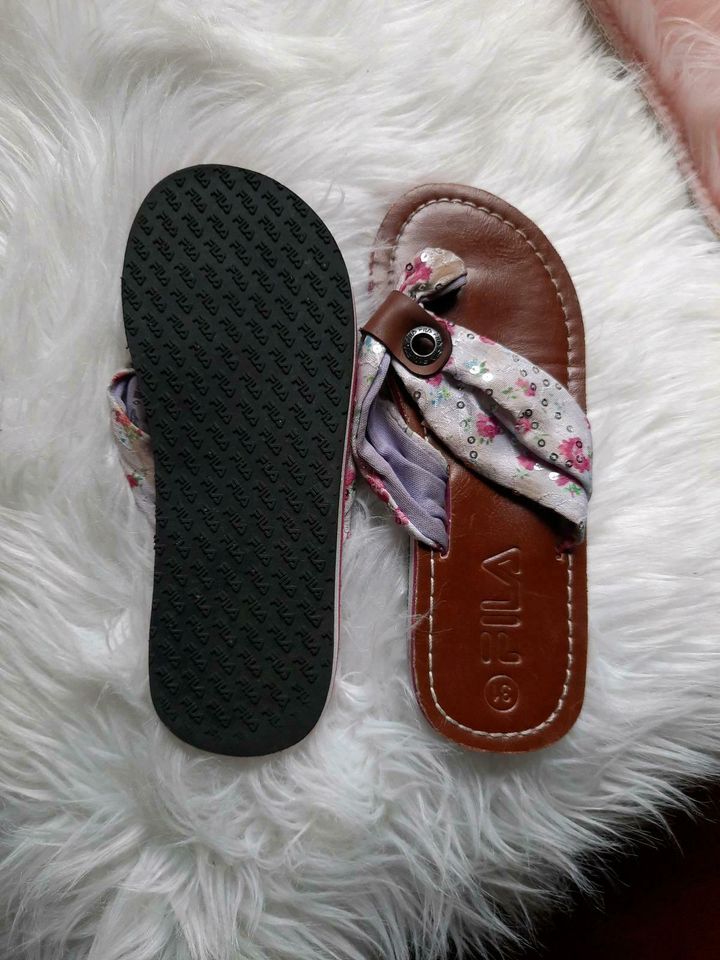 2 Paar Flip Flops von Ipanema und Fila in Oldendorf (Landkreis Stade)