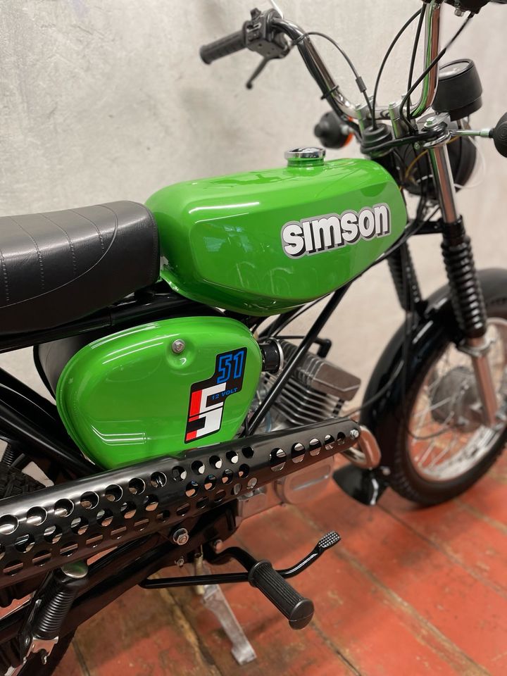 Simson S51 Enduro DDR 4 Gang Papiere in Werdau