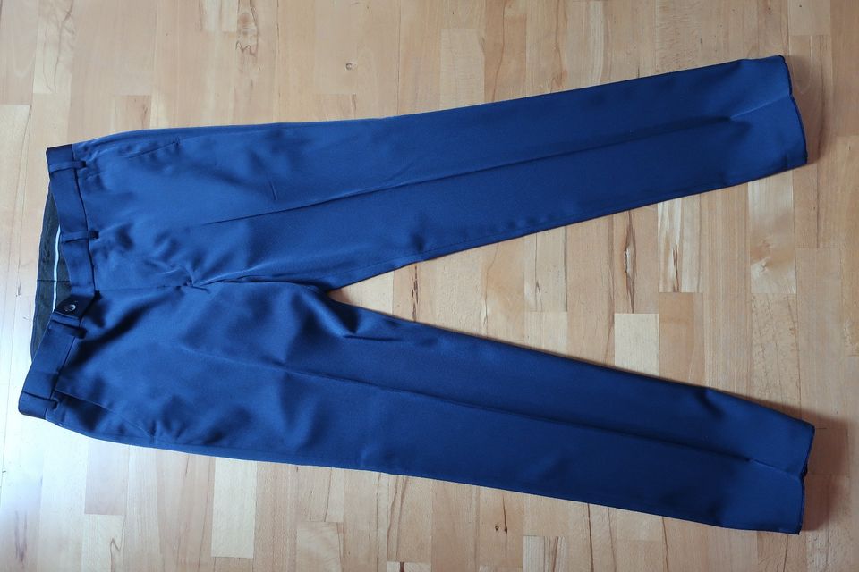 Anzug Sakko Hose 46 blau in Karlstadt