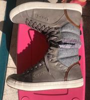 Schuhe Bench neu grau 39 Sneaker Hannover - Ahlem-Badenstedt-Davenstedt Vorschau