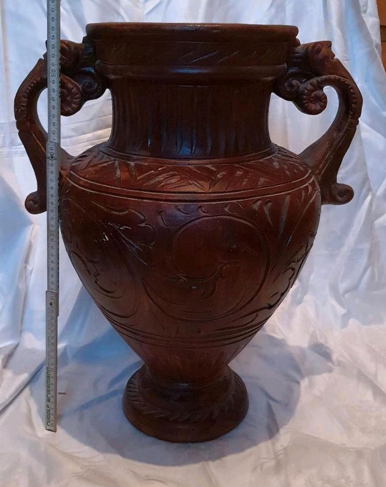 Vase aus Ton in Diedorf