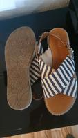 sandalen / sommerschuhe Niedersachsen - Algermissen Vorschau