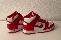 Nike Dunk, rot weiß, neuwertig, Gr.43 Hessen - Limburg Vorschau