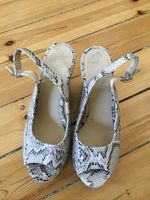 Wedges | Keilabsatz | Sandalen | Reptiloptik | Gr. 40 | neu Rostock - Kröpeliner-Tor-Vorstadt Vorschau