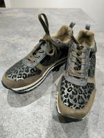 Mustang Sneaker Leo 40 Neu! Nordrhein-Westfalen - Grevenbroich Vorschau