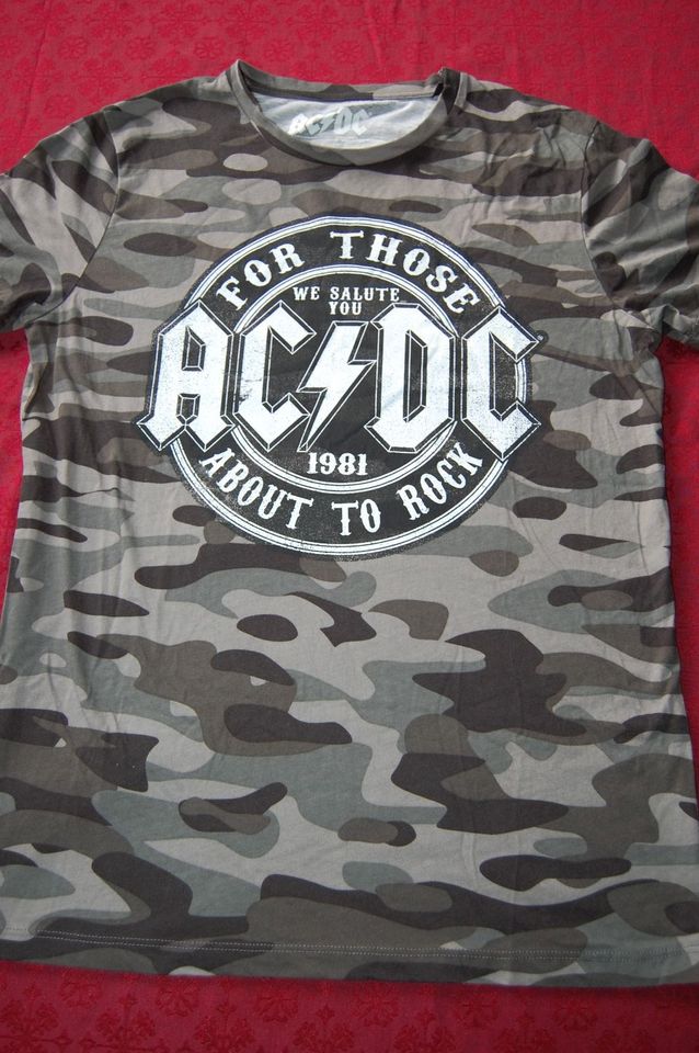 AC/DC Tour Shirt M Metal Metallica Iron Maiden Motörhead Dio in Nordhorn