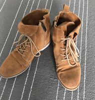 Tamaris Schuhe Boots Stiefelette Gr. 37 Leder Nordrhein-Westfalen - Lindlar Vorschau