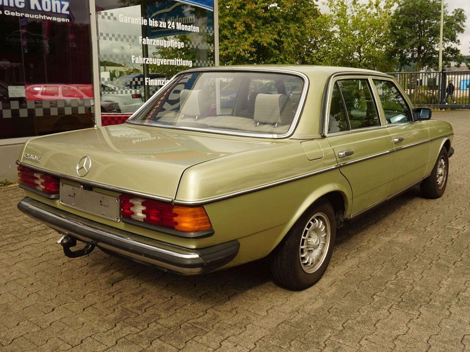 Mercedes-Benz 230 E H-Kennzeichen... TÜV NEU in Konz