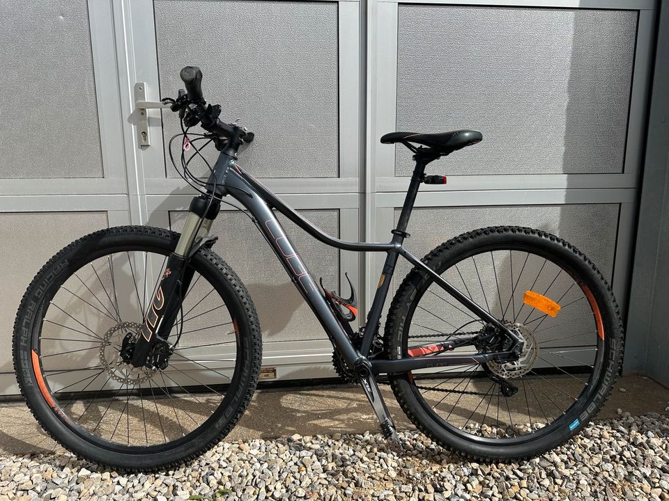 CUBE Damenfahrrad ACCESS 27,5 Zoll in Zolling