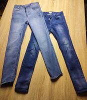 2 Jeans von H&M/Alive  in Gr. 146 Bayern - Bad Staffelstein Vorschau