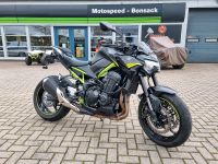 Bike Motorrad Kawasaki Z 900 Top gepflegt Zubehör Kennziechenhalt Thüringen - Barchfeld Vorschau