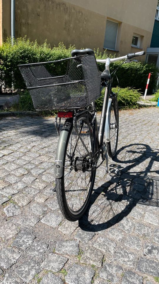 Herren City Fahrrad - Citylite Comp Hercules 28er in Berlin