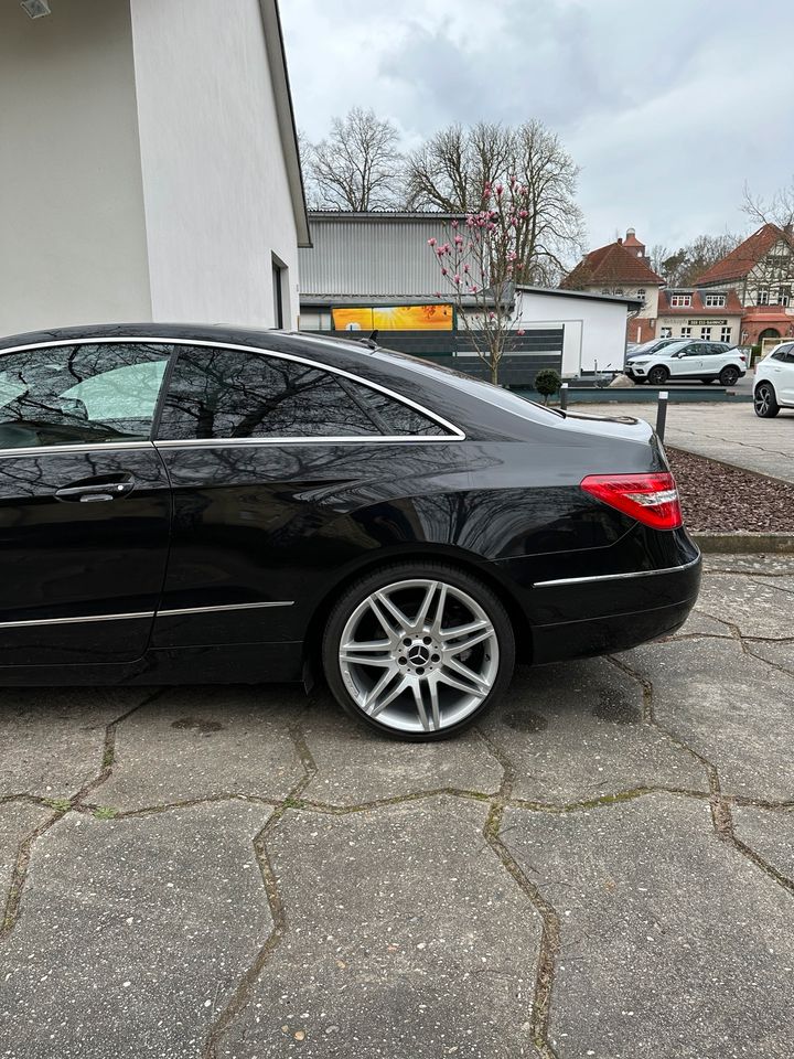 Mercedes E-Coupe E-Klasse C207 350er CDI TAUSCH in Michendorf