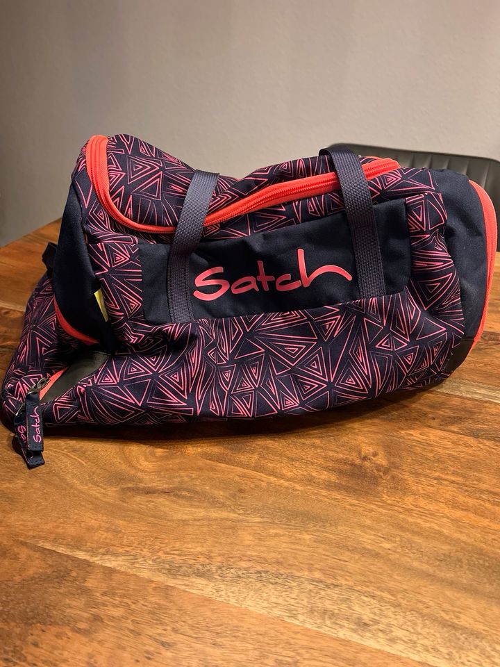 Satch Schulrucksack in Grefrath