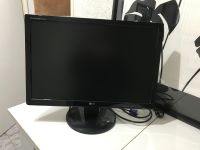 Monitor von LG Flatron W2242T-PF Hessen - Gründau Vorschau