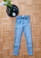 STRADIVARIUS Highwaist Jeans Hessen - Runkel Vorschau