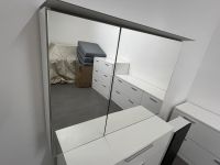 Hochwertiger Spiegelschrank mit Beleuchtung für Badezimmer Bayern - Schrobenhausen Vorschau