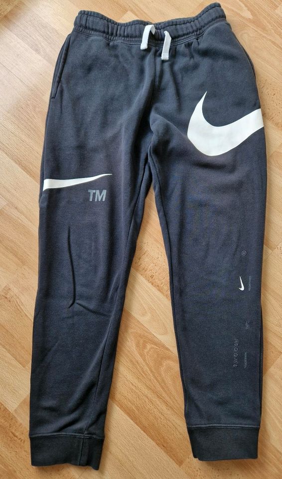 Coole Jogginghose von Nike Gr. M Top! in Dresden