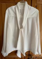 Damen Bluse Shirt Marc Cain Gr 36 NEU Frankfurt am Main - Bergen-Enkheim Vorschau
