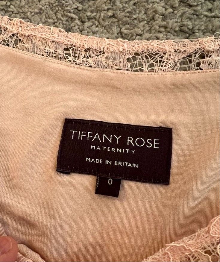 Umstandskleid Freya Spitzenkleid Marke Tiffany Rose in München